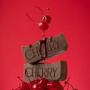 Мило Cherry із преміальної колекції Not Perfection, з ароматом соковитої чорної вишні.